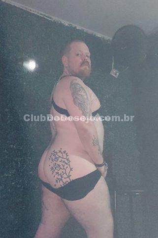 Acompanhante Bothero urso ruivo