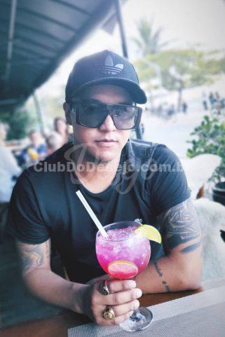 Acompanhante Pablo Scott