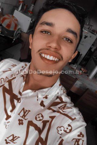 Acompanhante Alex Pires