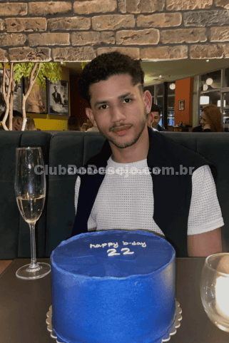 Acompanhante ALISSON SARG