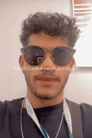 Acompanhante ALISSON SARG