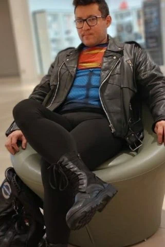 Acompanhante Everton