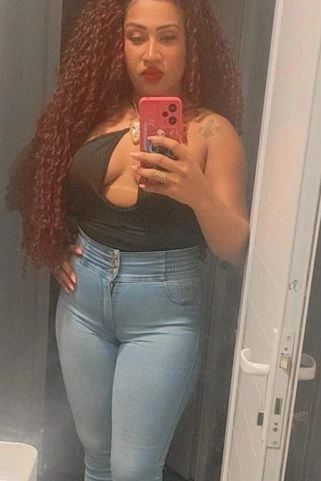 Acompanhante Bella Lancaster