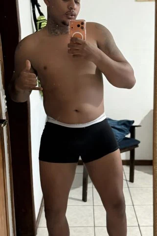 Negão carioca 24 cm