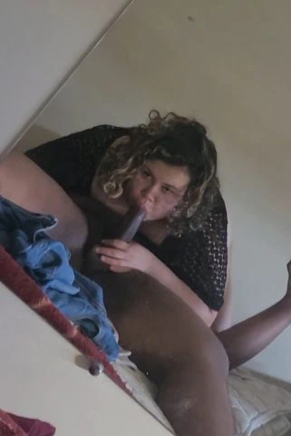 Emily22