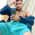 Goiano Pau Grosso massagista