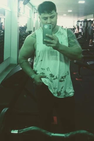 Acompanhante Bruno militar