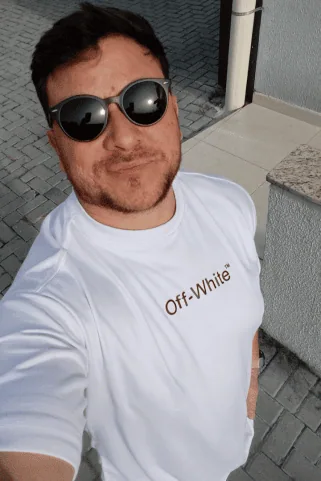 Acompanhante Bruno militar