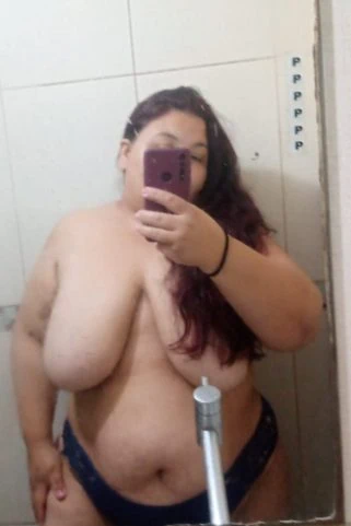 Acompanhante Andy Boquinha de veludo 👄