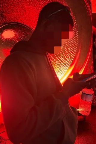 Acompanhante Alex africano