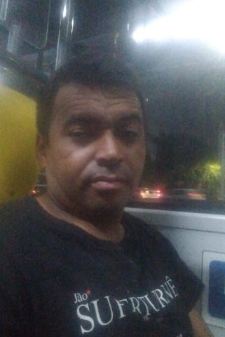 Acompanhante Addy