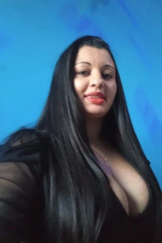 Acompanhante Morena gulosa