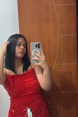 Acompanhante Ninfetinha safada