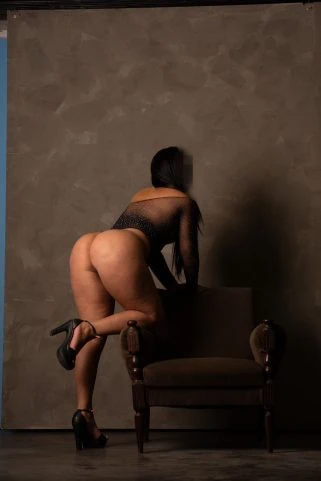 Acompanhante Mirella Lins