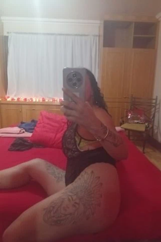 Acompanhante Camila