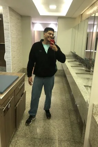 Acompanhante Garotão Safado