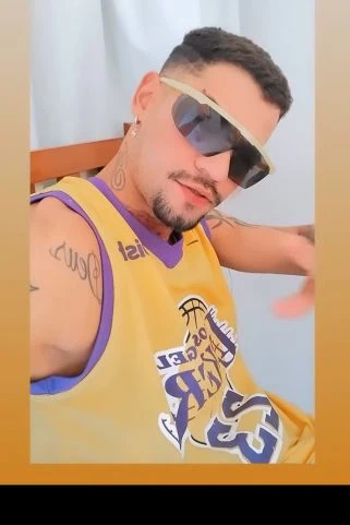 Acompanhante David Antonnni